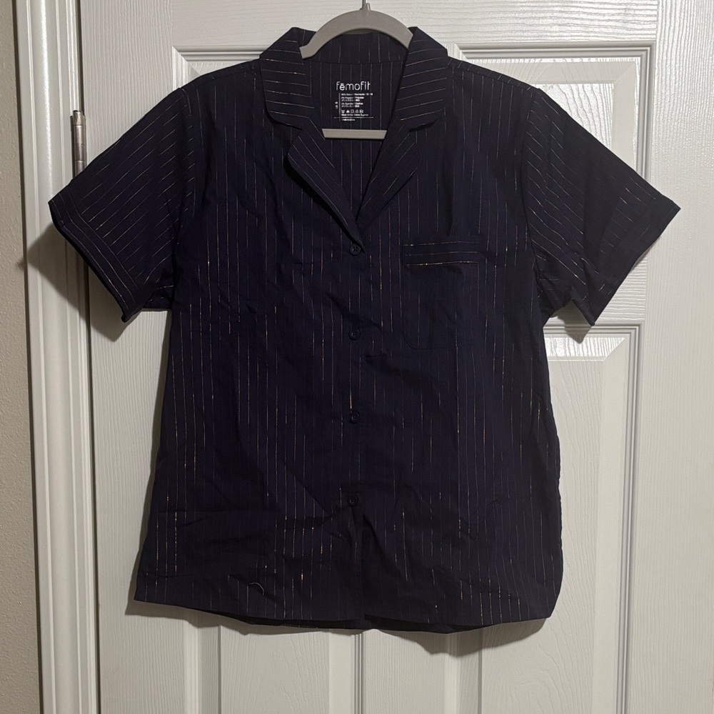 NWOT-Women’s Navy Blue and Gold Striped Shirt